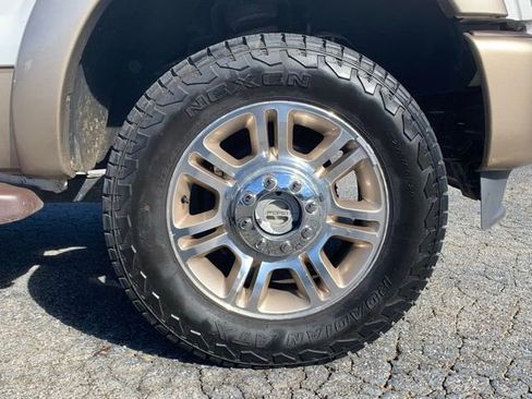 Used 2011 Ford F250 King Ranch w/ FX4 Off Road Pkg image 30