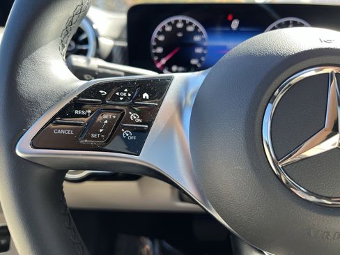 Certified 2025 Mercedes-Benz CLA 250 4MATIC image 19