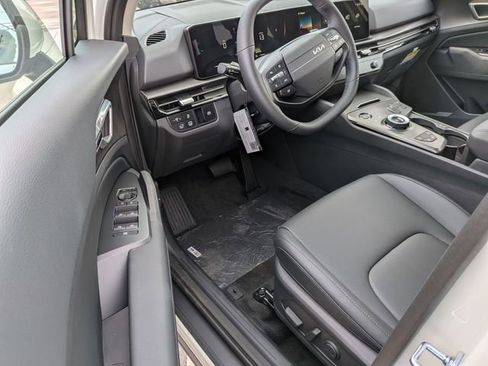 New 2026 Kia Sportage EX w/ EX Panoramic Sunroof Package AWD/4WD image 12
