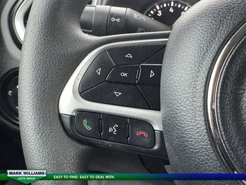 Used 2021 Jeep Renegade Sport image 13