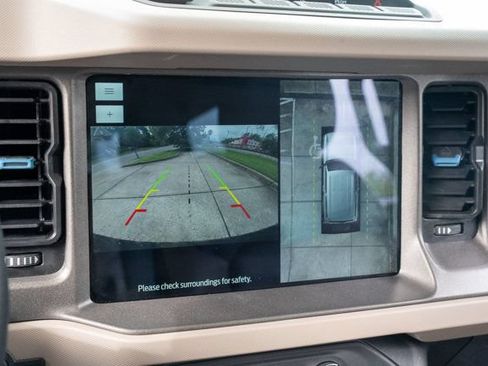 Used 2024 Ford Bronco Wildtrak AWD/4WD image 31