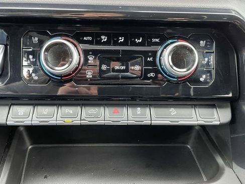 Certified 2025 GMC Sierra 2500 AT4 w/ AT4 Premium Plus Package image 24