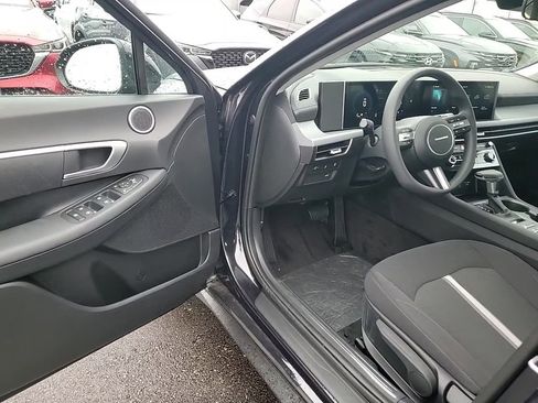 New 2025 Hyundai Sonata SE image 12