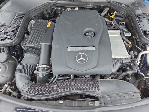 Used 2017 Mercedes-Benz C 300 4MATIC Sedan image 17