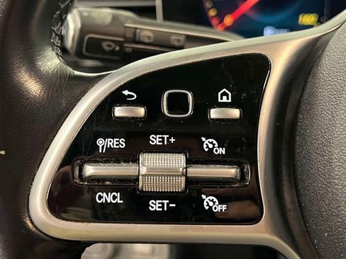 Certified 2020 Mercedes-Benz GLE 450 4MATIC image 23