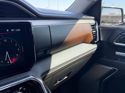 Used 2024 GMC Sierra 1500 Denali w/ Denali Reserve Package image 30