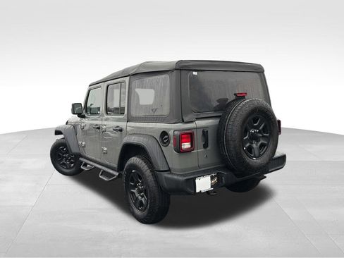 Used 2021 Jeep Wrangler Unlimited Sport image 5