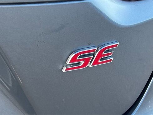 Used 2020 Toyota Corolla SE image 30