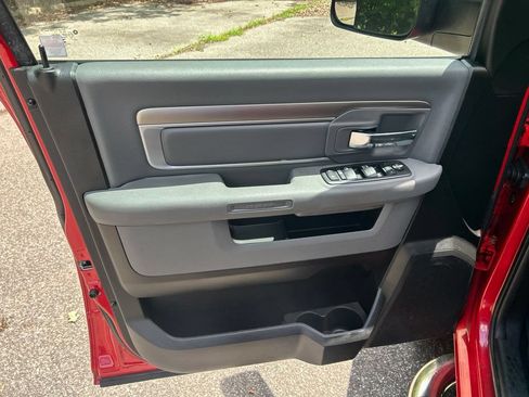 Used 2018 RAM 1500 Big Horn AWD/4WD image 15