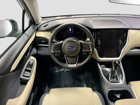 Used 2025 Subaru Outback Premium w/ Popular Package #1A AWD/4WD image 23