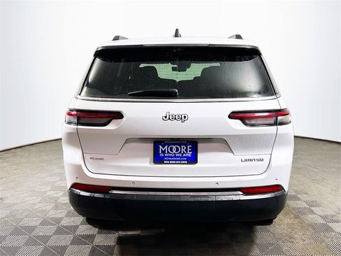 Used 2024 Jeep Grand Cherokee L Limited w/ Luxury Tech Group II image 7