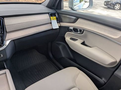 Certified 2026 Volvo XC90 B6 Plus w/ Protection Package Premier AWD/4WD image 23