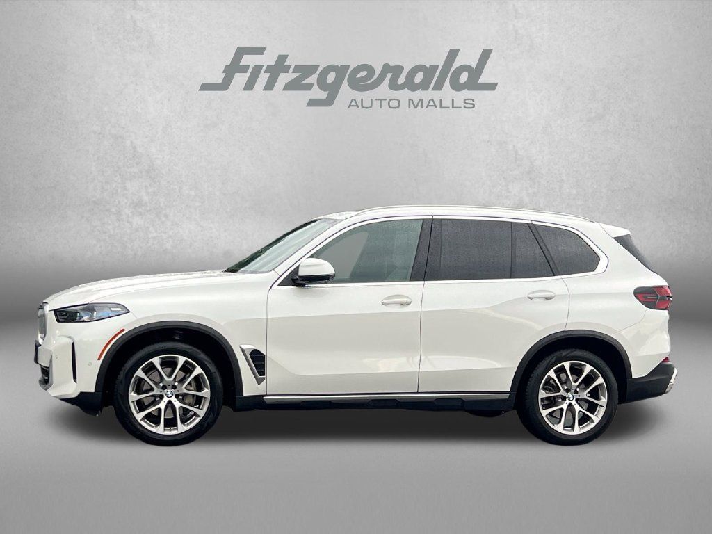 Used 2025 BMW X5 xDrive40i AWD/4WD image 5