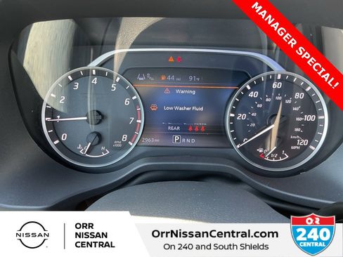 Certified 2024 Nissan Titan SV w/ SV Bronze Edition Package image 21