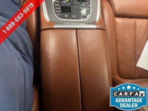 Used 2022 BMW X7 xDrive40i w/ M Sport Package AWD/4WD image 15