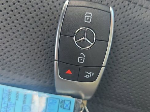 New 2026 Mercedes-Benz GLS 450 4MATIC image 29