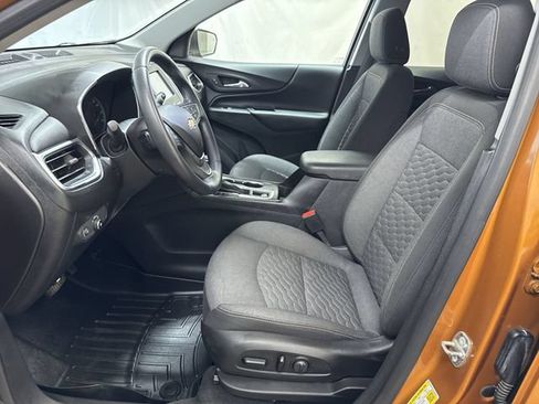 Certified 2018 Chevrolet Equinox LT AWD/4WD image 10