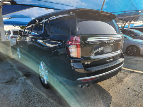 Used 2021 Chevrolet Tahoe High Country AWD/4WD image 3