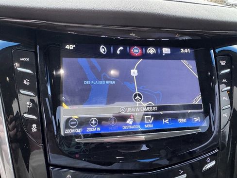 Used 2017 Cadillac Escalade Luxury image 22