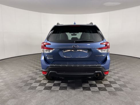 Used 2023 Subaru Forester Limited image 4