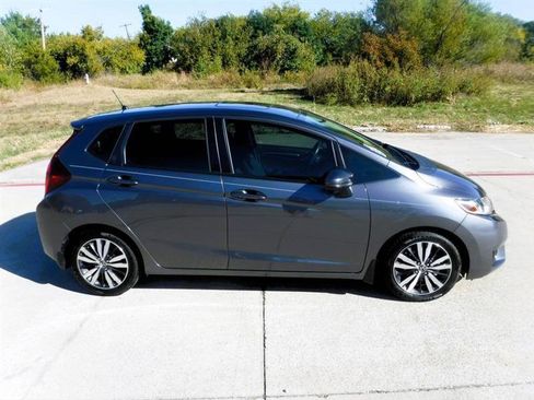 Used 2016 Honda Fit EX image 4