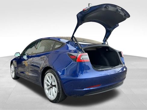 Used 2021 Tesla Model 3 Long Range image 17