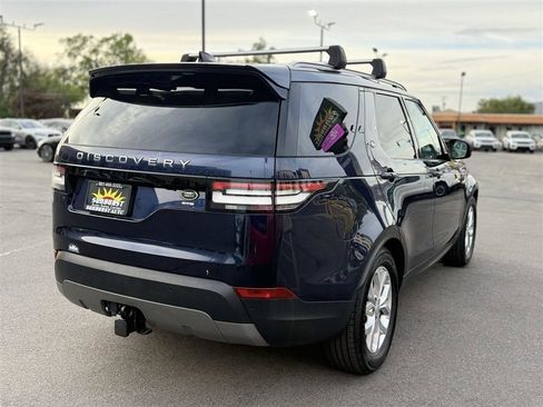 Used 2018 Land Rover Discovery SE AWD/4WD image 7
