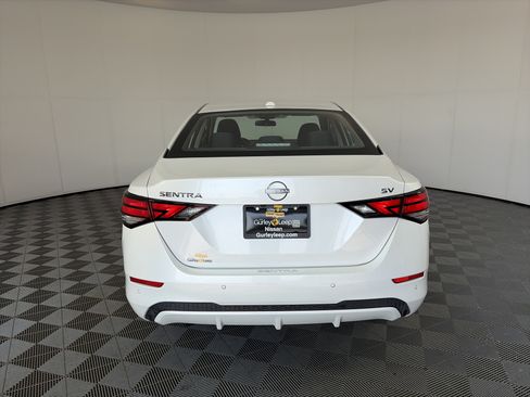 Certified 2024 Nissan Sentra SV w/ All-Weather Package FWD image 9