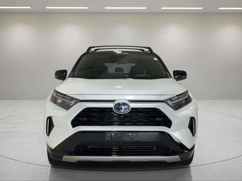 Used 2023 Toyota RAV4 XSE AWD/4WD image 21