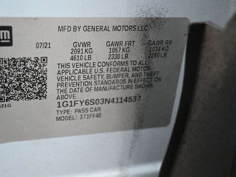 Used 2022 Chevrolet Bolt EUV LT w/ Convenience Package image 9