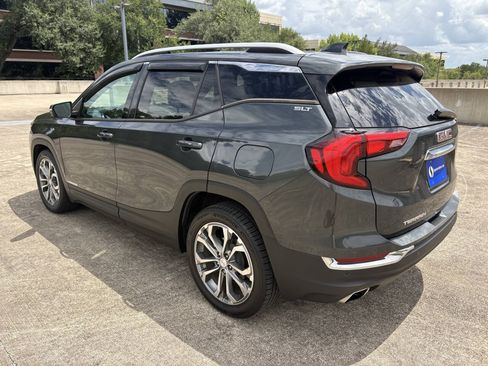 Used 2018 GMC Terrain SLT w/ Preferred Package FWD image 7