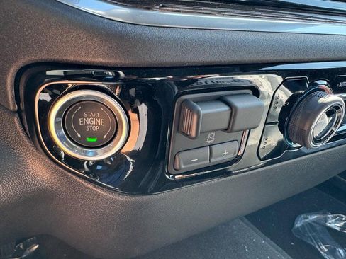 New 2026 Chevrolet Silverado 1500 LT AWD/4WD image 19