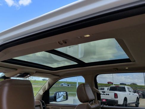 Used 2019 RAM 1500 Limited image 26