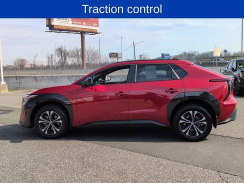 Used 2024 Toyota bZ4X XLE w/ Weather Package image 6