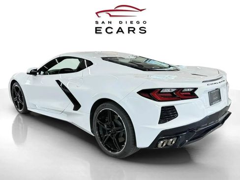 Used 2025 Chevrolet Corvette Stingray Preferred Cpe w/ 2LT image 7