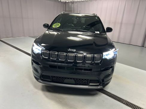 Used 2022 Jeep Compass High Altitude image 2