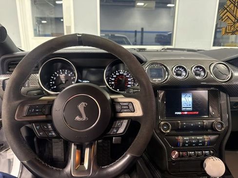 Used 2019 Ford Mustang Shelby GT350 w/ Technology Package image 5