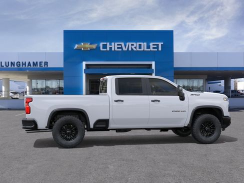 New 2026 Chevrolet Silverado 2500 ZR2 w/ LPO, Dark Essentials Package AWD/4WD image 30