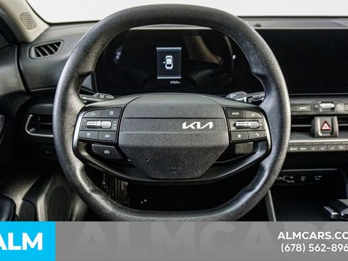 Used 2025 Kia K4 LXS image 24