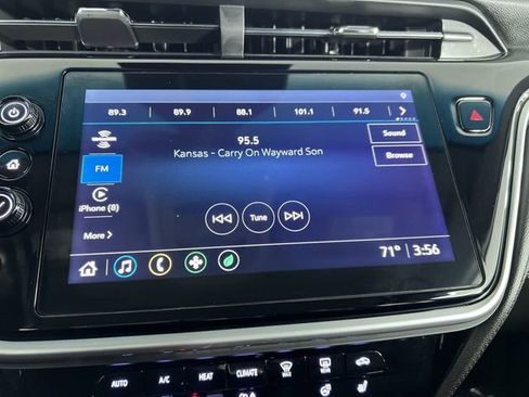 Used 2022 Chevrolet Bolt LT w/ Infotainment Package FWD image 13