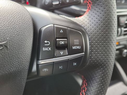 Used 2024 Ford Escape ST-Line w/ Tech Pack #1 AWD/4WD image 25