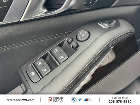 New 2026 BMW X5 xDrive50e w/ Premium Package image 25