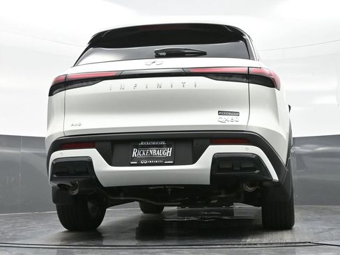 Used 2025 INFINITI QX60 Luxe w/ Cargo Package image 31