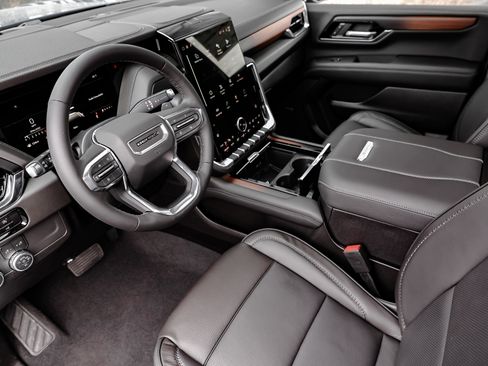 New 2026 GMC Yukon XL Denali image 15