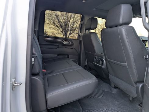 Used 2024 Chevrolet Silverado 3500 LTZ w/ LTZ Convenience Package image 28