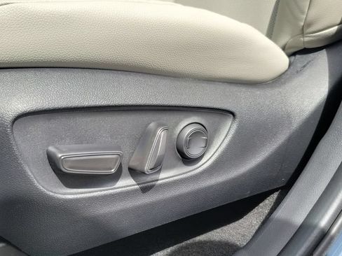Certified 2026 Toyota Grand Highlander FWD image 16