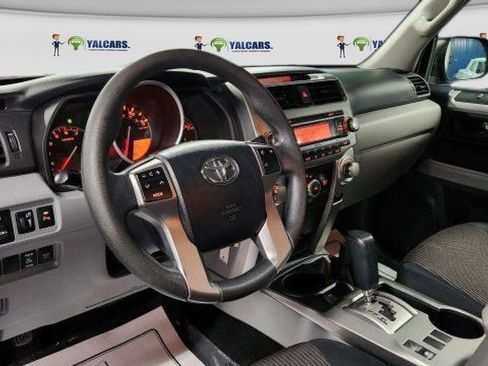Used 2012 Toyota 4Runner SR5 w/ Convenience Pkg AWD/4WD image 10