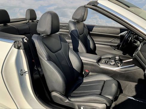 Used 2021 BMW 430i Convertible w/ Convenience Package RWD image 29