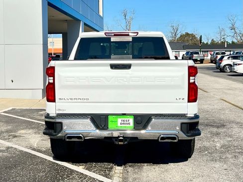 Used 2022 Chevrolet Silverado 1500 LTZ w/ LTZ Premium Package image 5