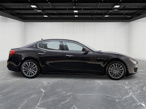 Used 2020 Maserati Ghibli S Q4 image 10
